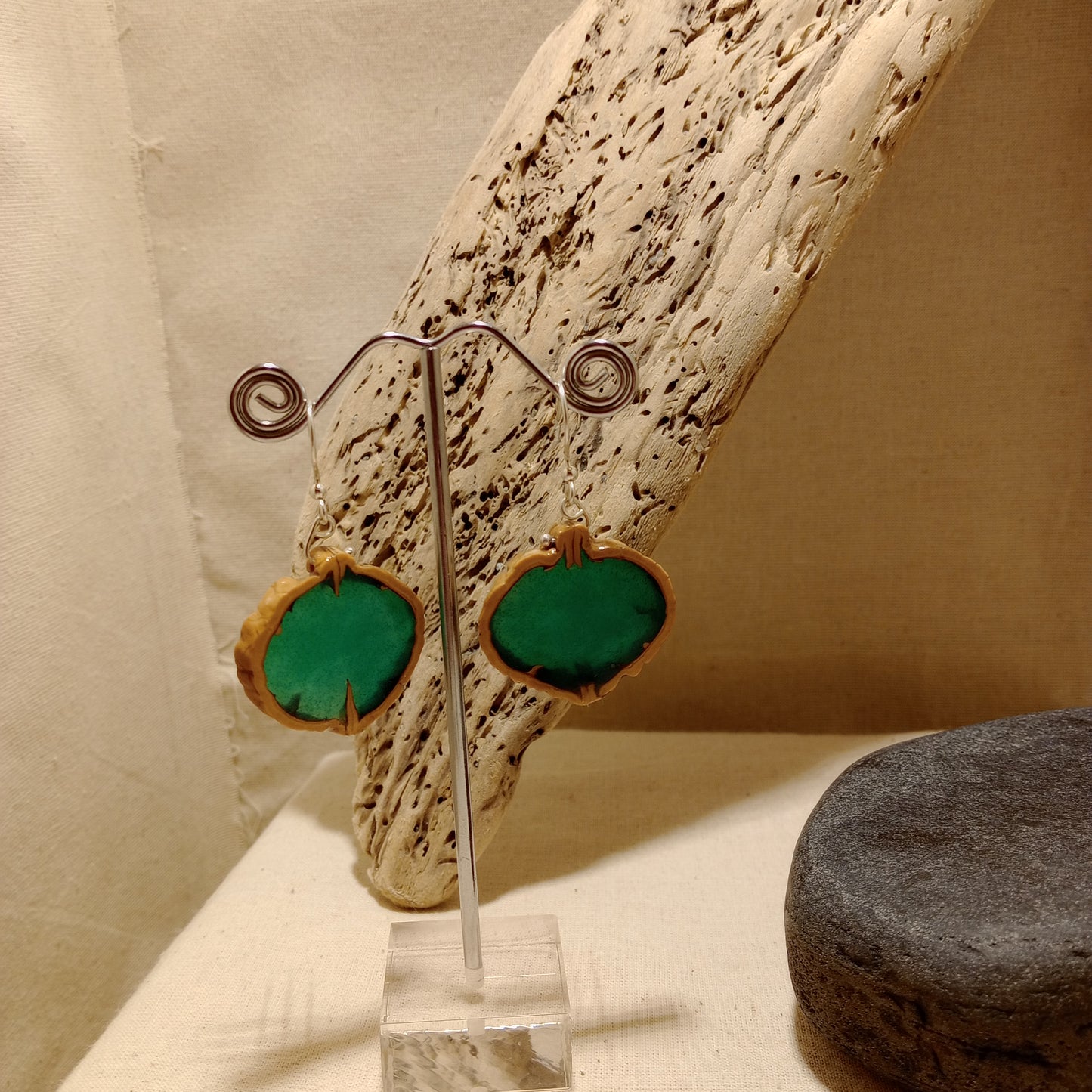 Walnut and resin earrings